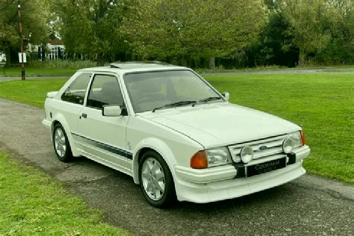 escort Si Sawat