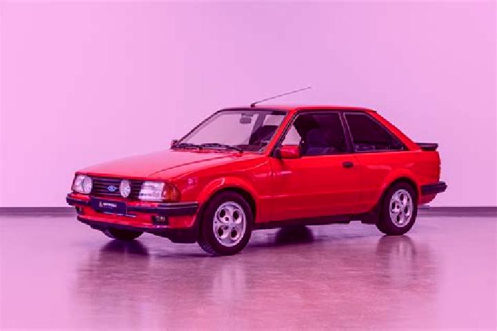 escort Sinarades