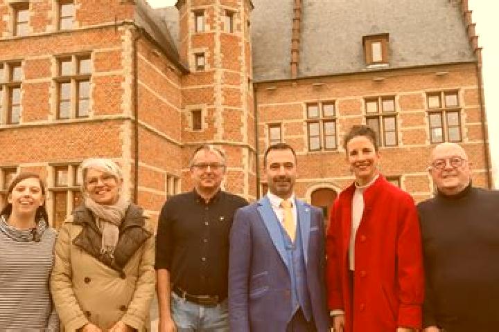 escort Sint-Gillis-Waas