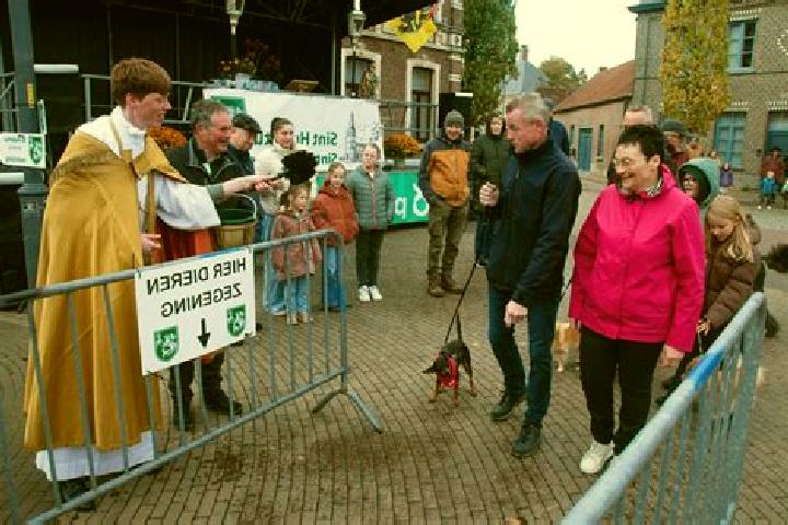 escort Sint-Huibrechts-Lille