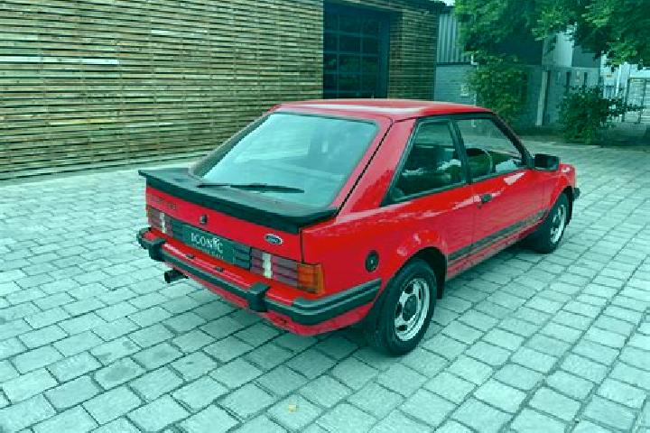 escort Sipirok