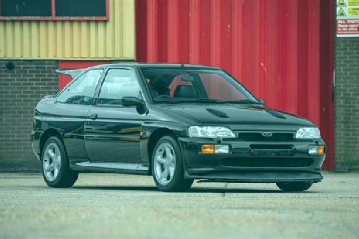 escort Skidmore