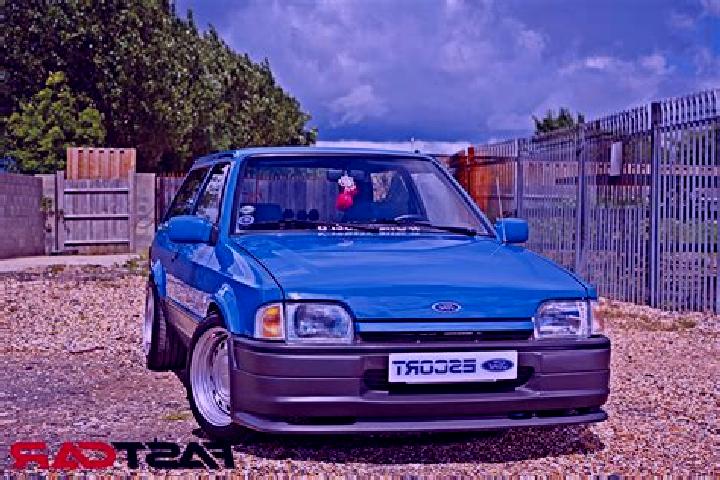 escort Soloneshnoye