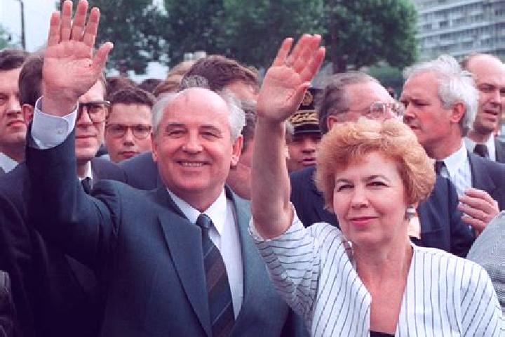 escort Sorochinsk