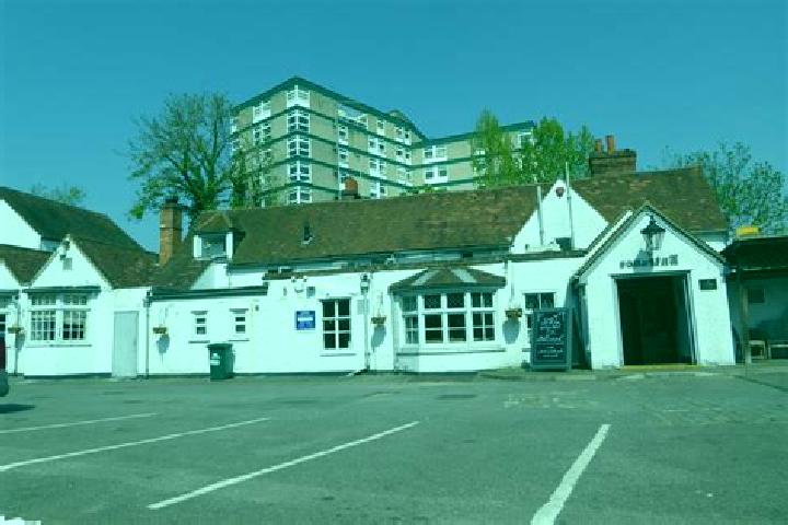 escort South Harefield