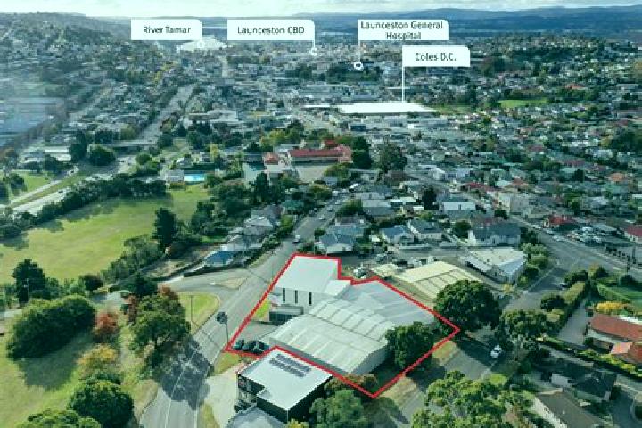 escort South Launceston