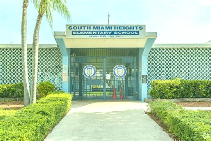 escort South Miami Heights