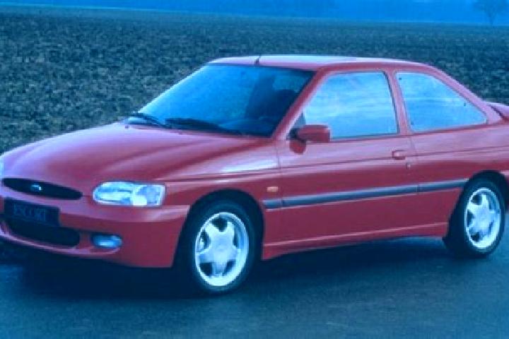escort Specchia