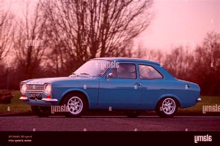 escort St. Day