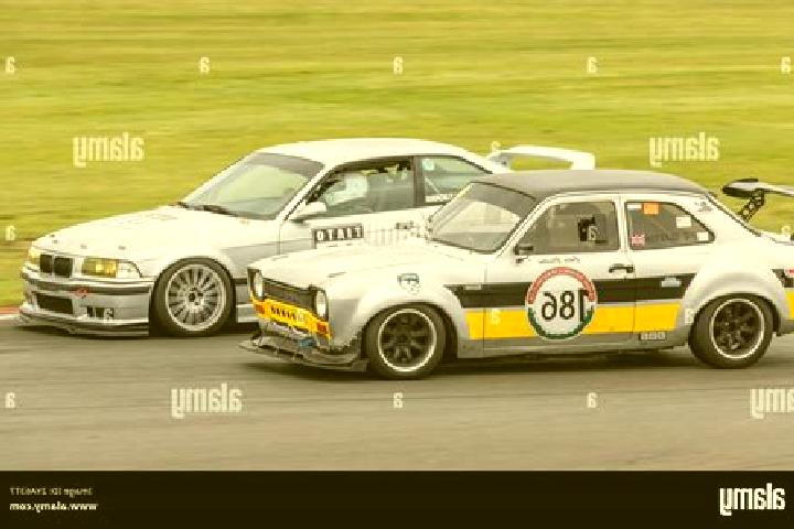 escort St Morris