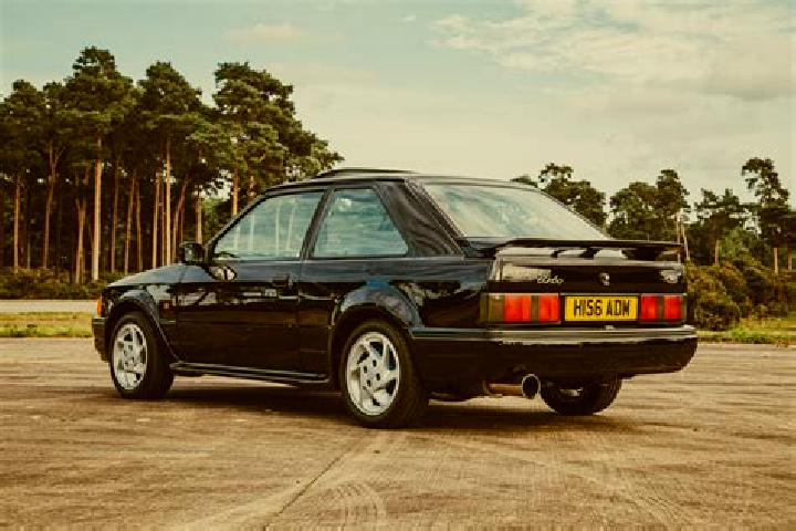 escort Stehelceves