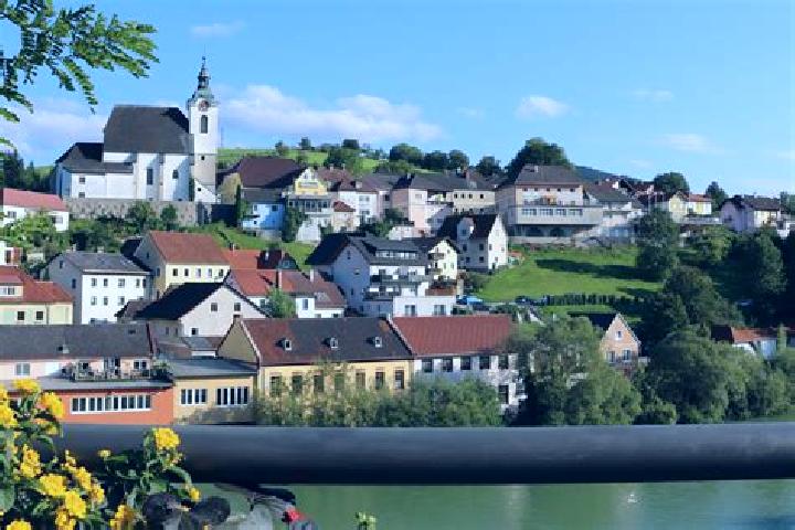 escort Steinbach an der Steyr
