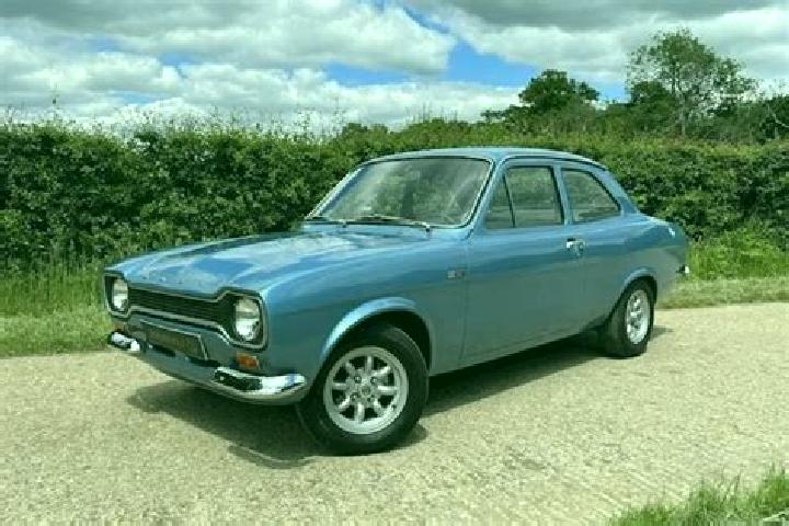 escort Stewkley