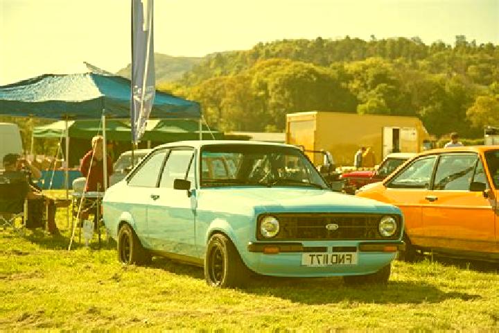 escort Stirling