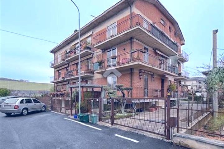 escort Stra-Montanara-Pieve