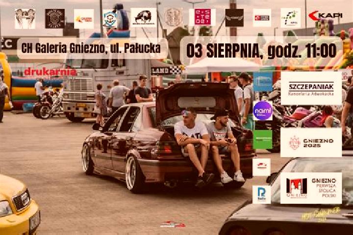 escort Strachowice-Osiniec
