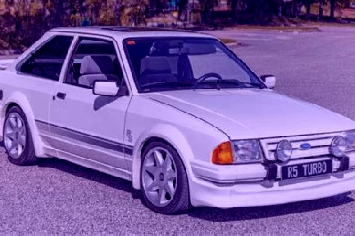 escort Strai