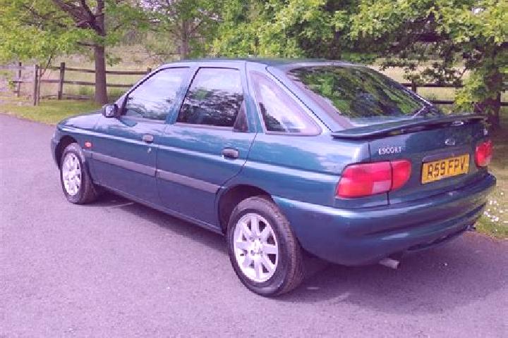 escort Strathpeffer