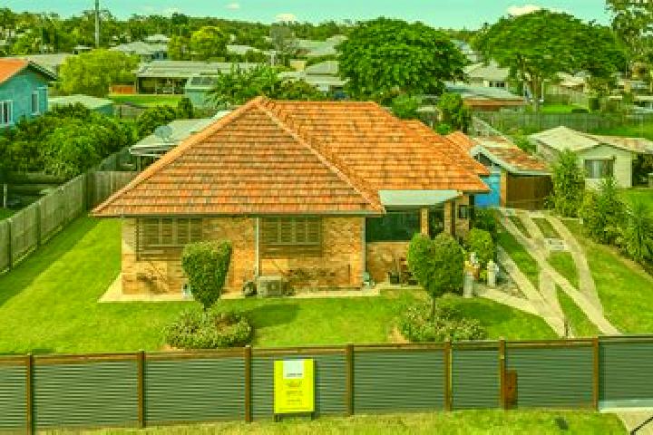 escort Svensson Heights