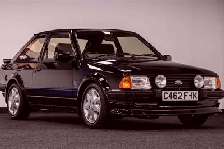 escort Svinita