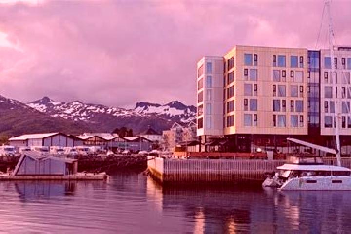escort Svolvaer