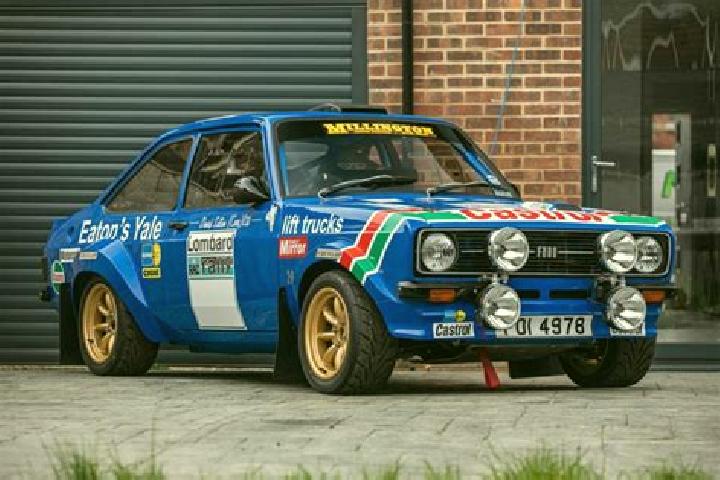 escort Sywell