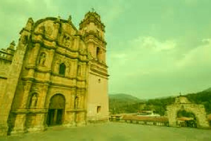 escort Tacuro (Santa Maria Tacuro)