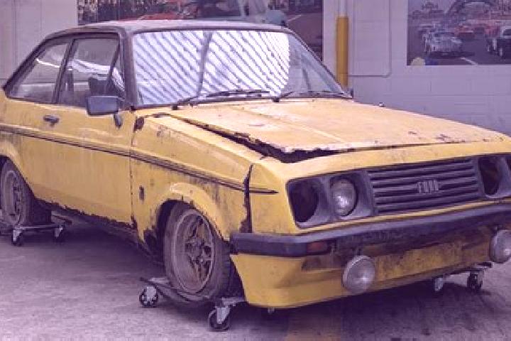 escort Tamaseni