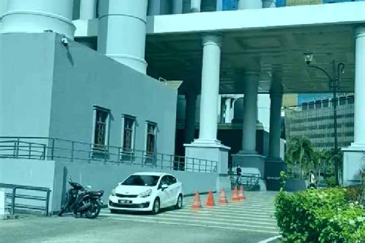 escort Tando Jam