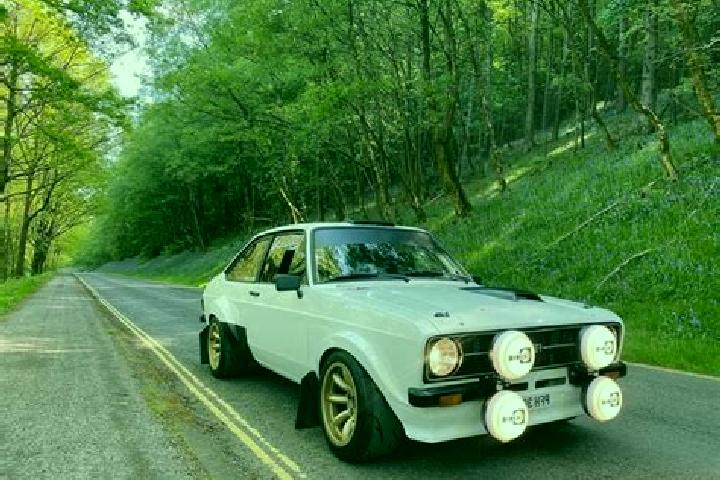 escort Tarma