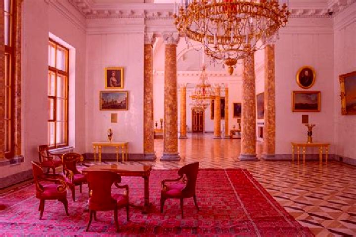 escort Tarskoye