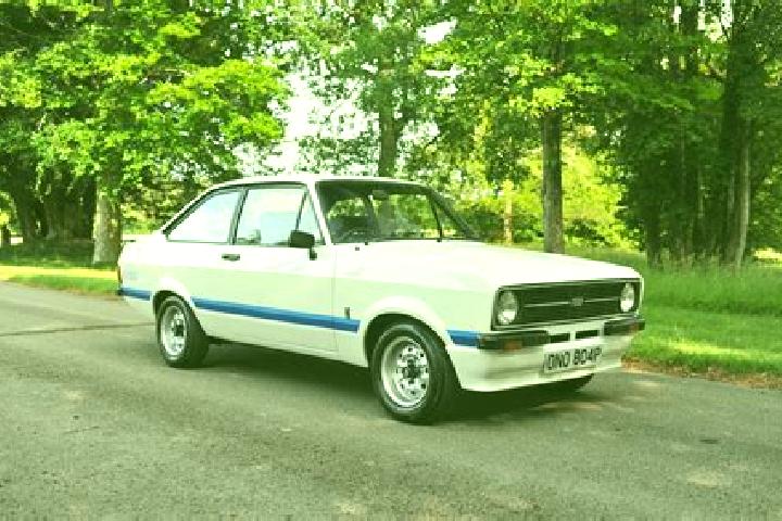 escort Tchaourou