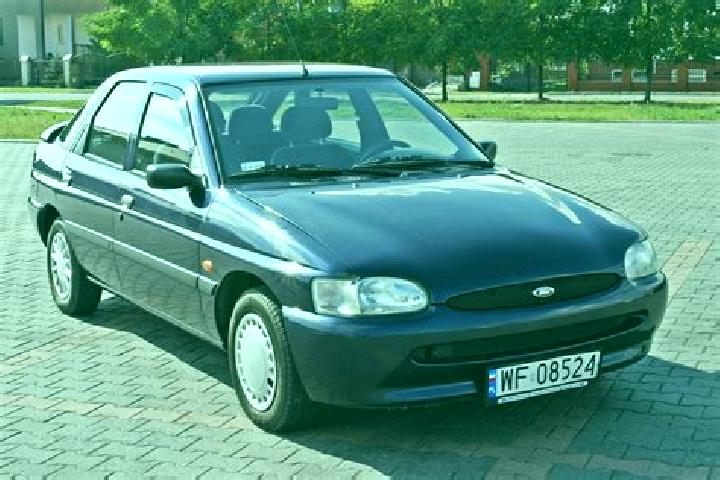 escort Tebea