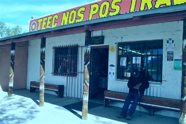 escort Teec Nos Pos