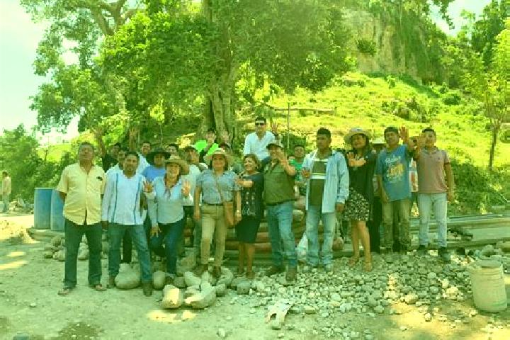 escort Tenixtepec