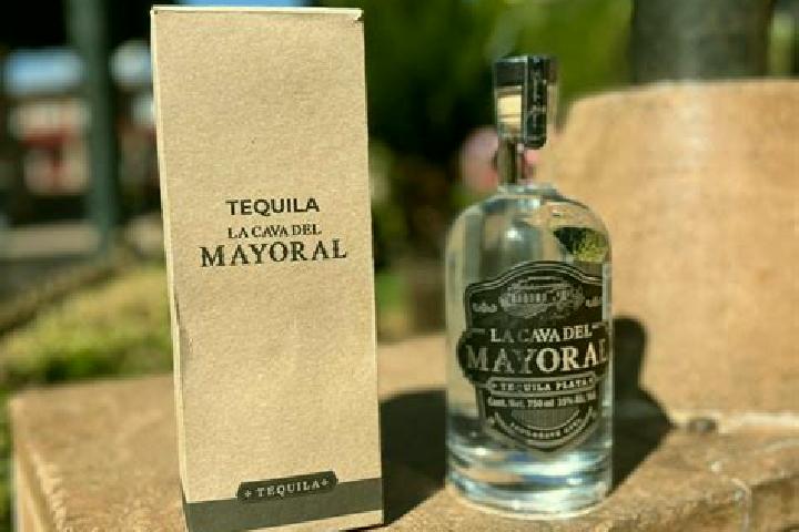 escort Tequila 1ra. Seccion (La Aurora)