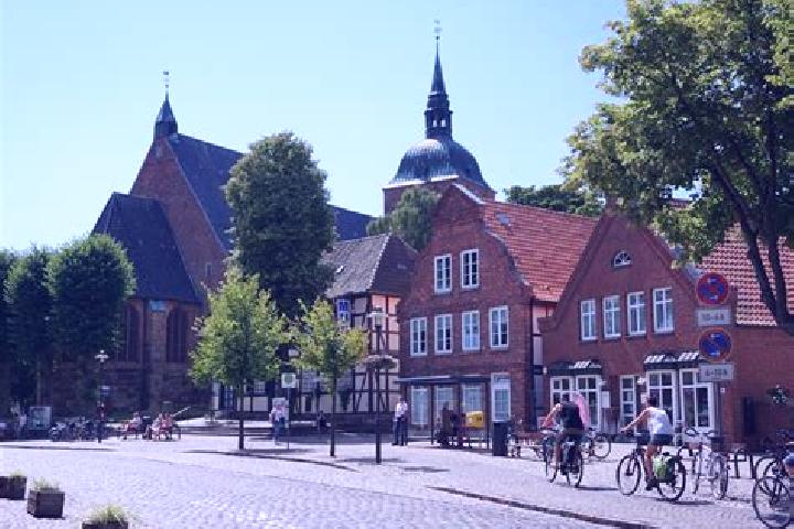 escort Teschendorf
