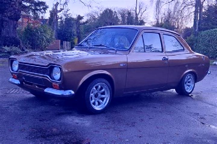 escort Theys