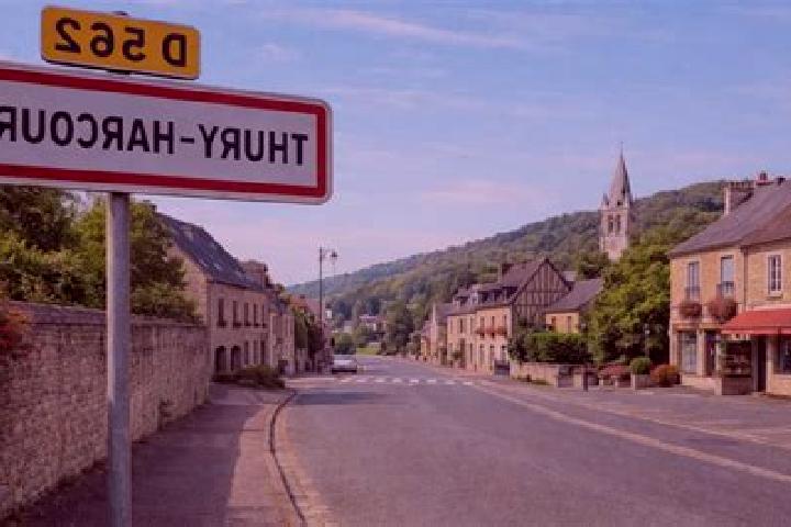escort Thury-Harcourt