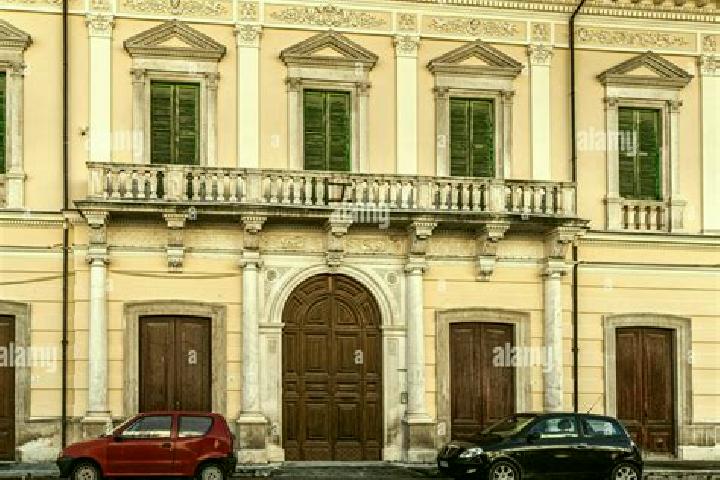 escort Tocco da Casauria