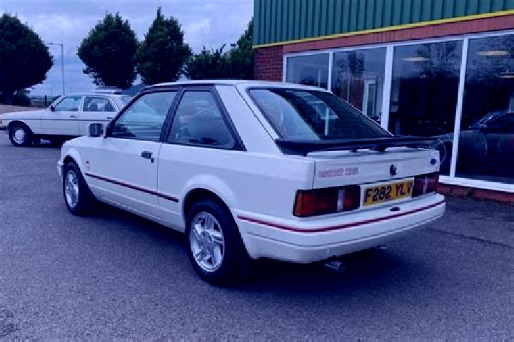 escort Tombu
