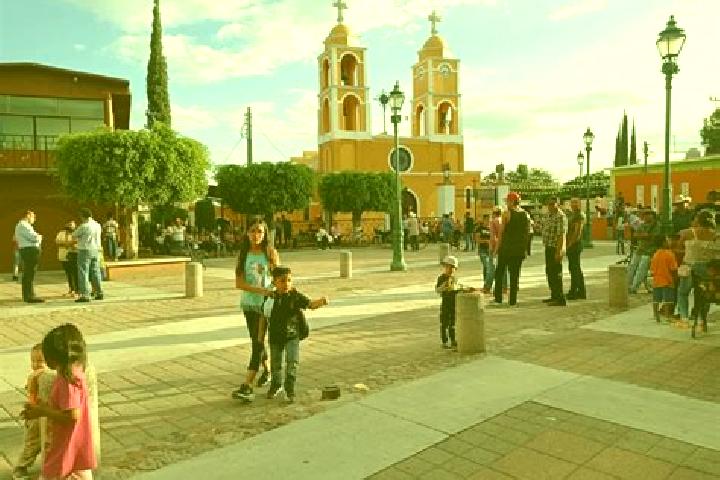escort Tomelopitos