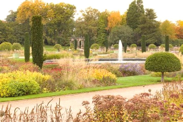 escort Trentham