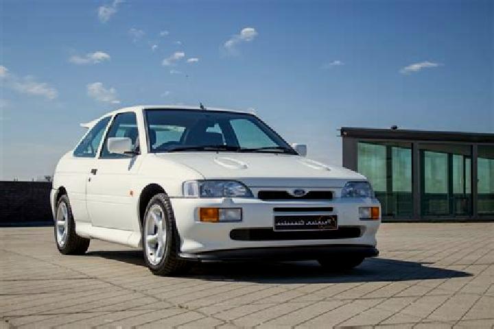 escort Tresboeuf