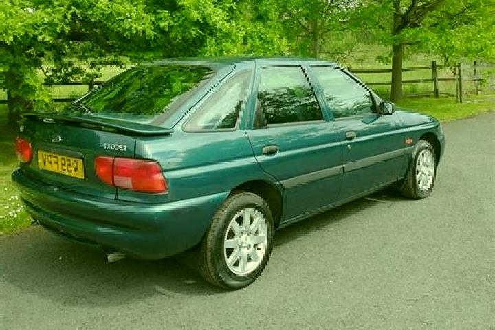 escort Trita