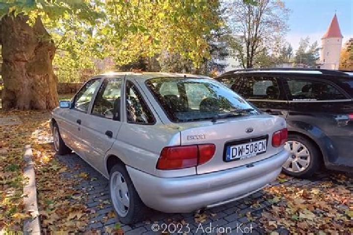 escort Tukh