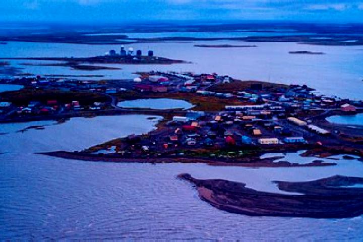 escort Tuktoyaktuk