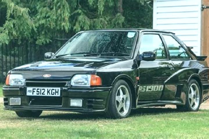 escort Tushi