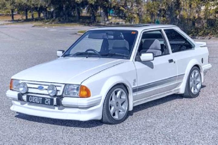 escort Ugruca