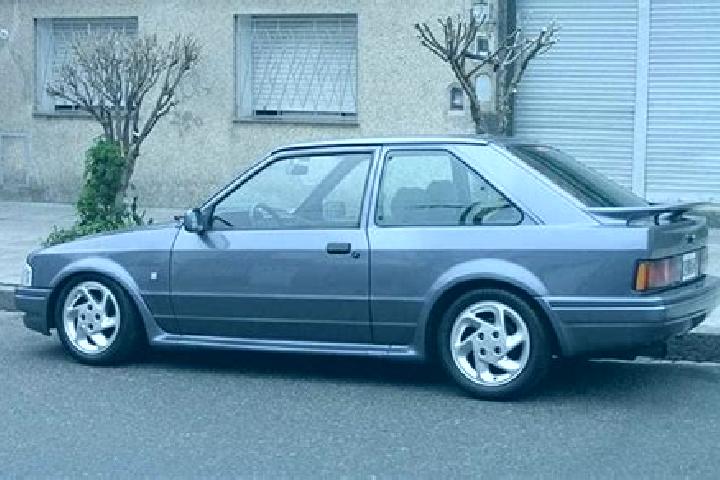 escort Uxeau
